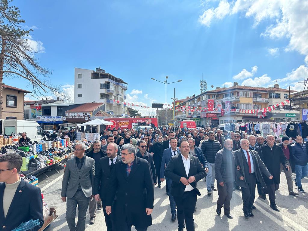 "SULTANDAĞI'NDA ÇOK BÜYÜK DEĞİŞİM VAR"
