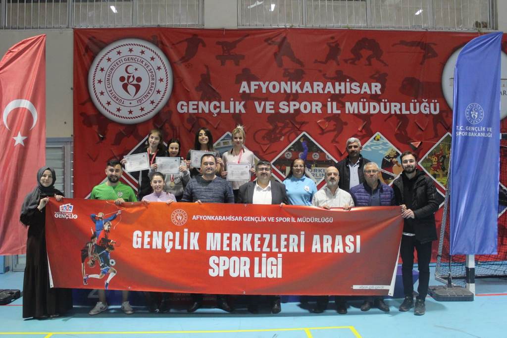 GENÇLİG MASA TENİSİ TURNUVASI SONA ERDİ