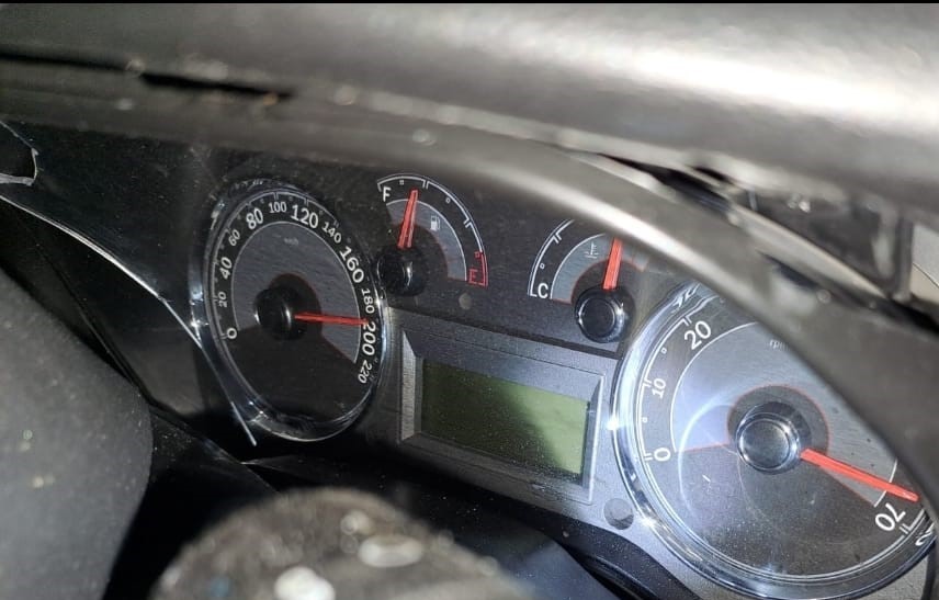 Feci Kaza: Direğe Çarpan Otomobilin Sürücüsü Hayatını Kaybetti