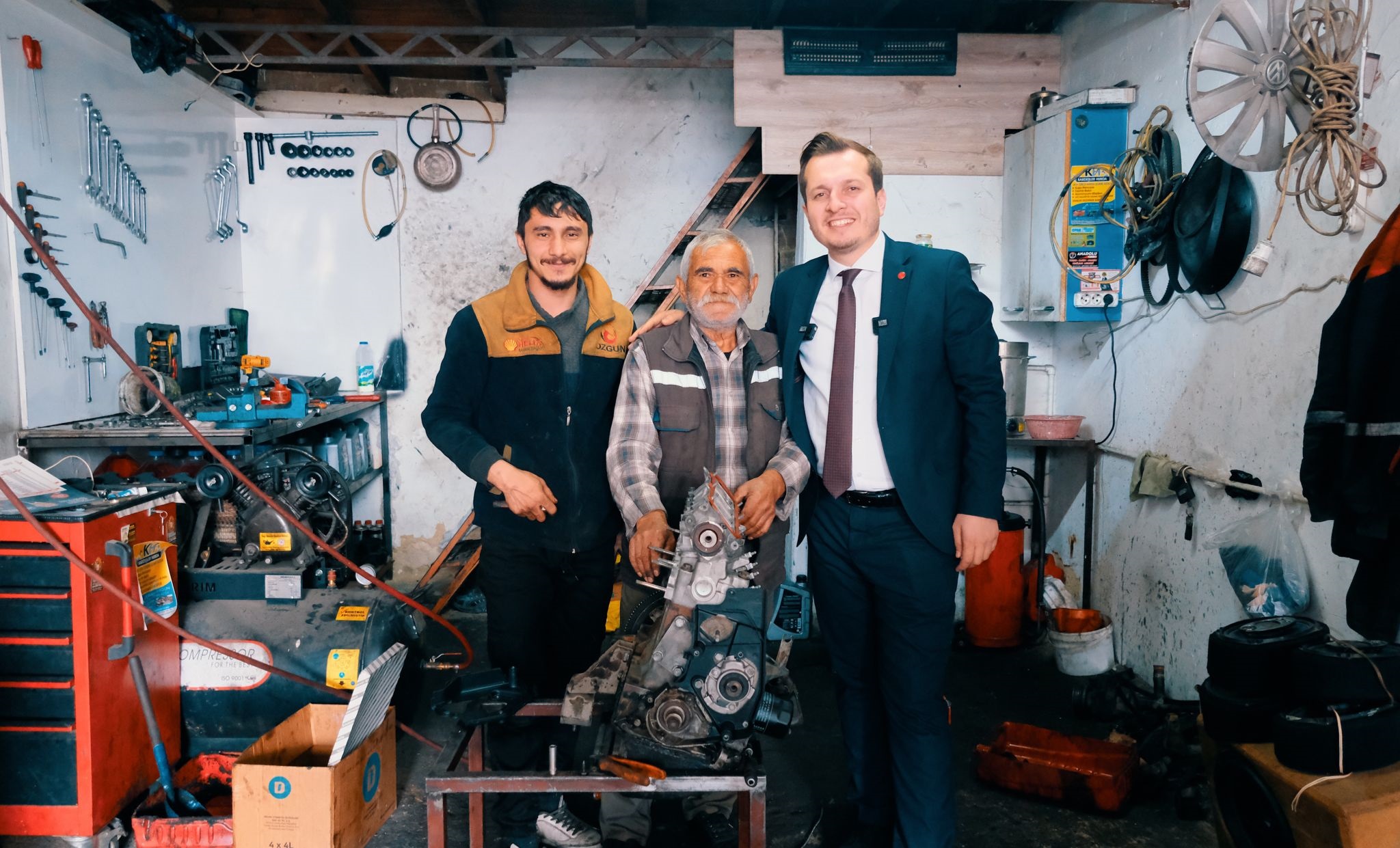 BELEDİYE ÇALIŞANLARINI ENFLASYONA EZDİRMEYECEĞİZ