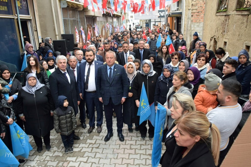 İYİ PARTİ SANDIKLI SKM AÇILIŞI GERÇEKLEŞTİ
