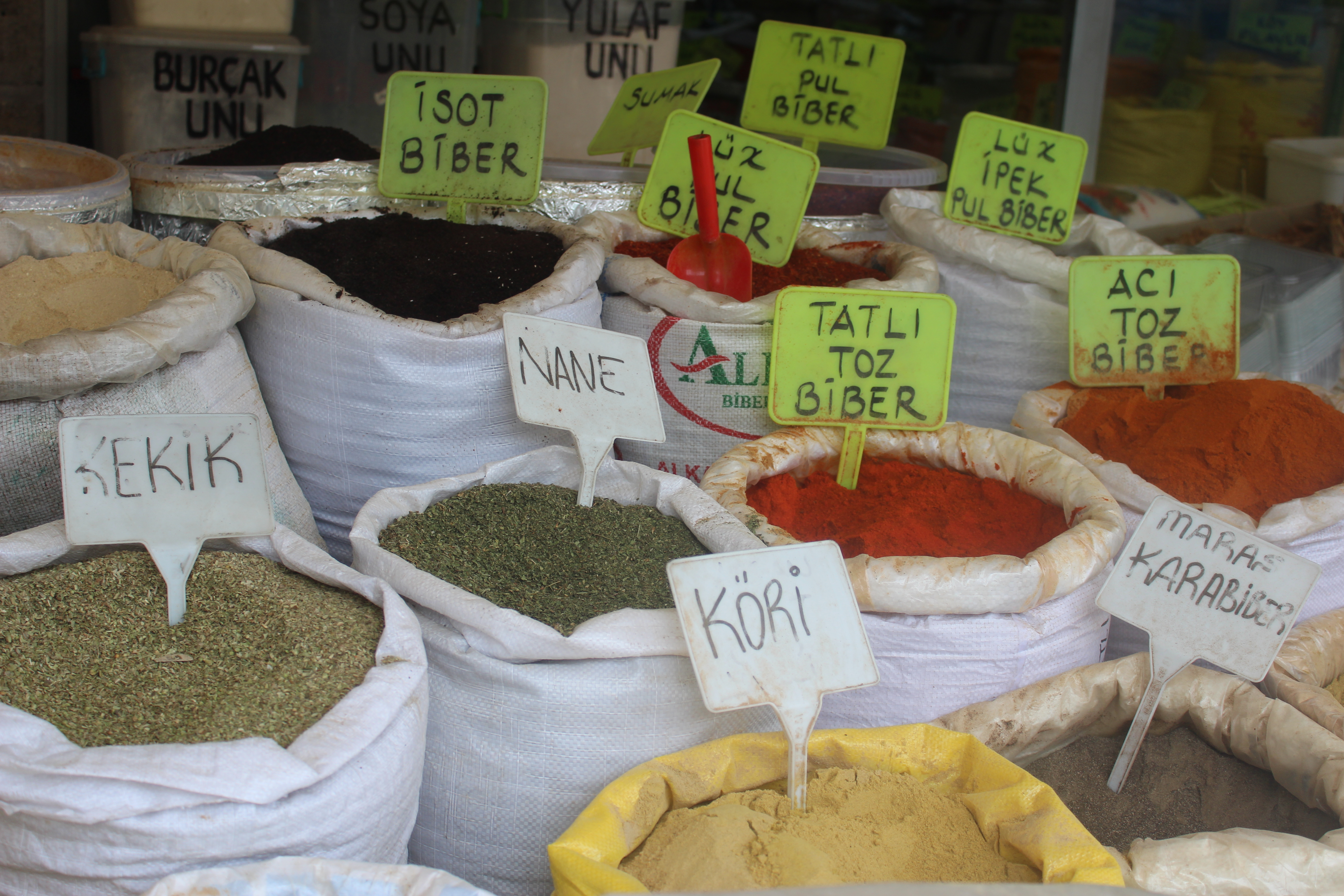 Rahat Oruç Tutmanın Yolları! Ramazan da Susuz Kalmamak İçin Bu Bitkileri Tüketin…