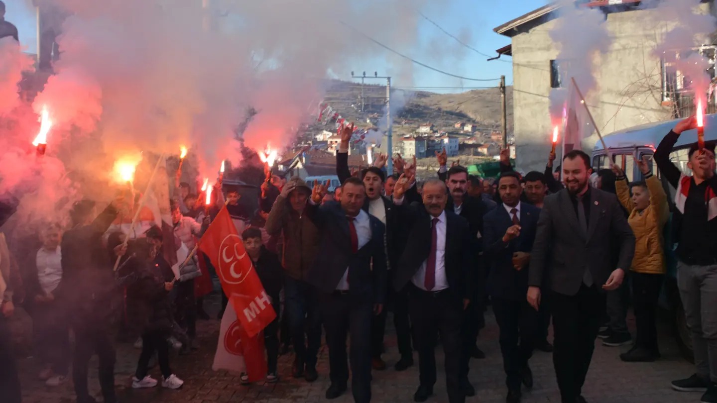 MHP AFYONKARAHİSAR’IN İLÇE VE BELDELERİNDE 58 SEÇİM BÜROSUNUN AÇILIŞINI TAMAMLADI