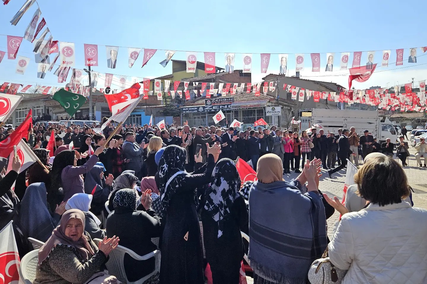 MHP AFYONKARAHİSAR’IN İLÇE VE BELDELERİNDE 58 SEÇİM BÜROSUNUN AÇILIŞINI TAMAMLADI