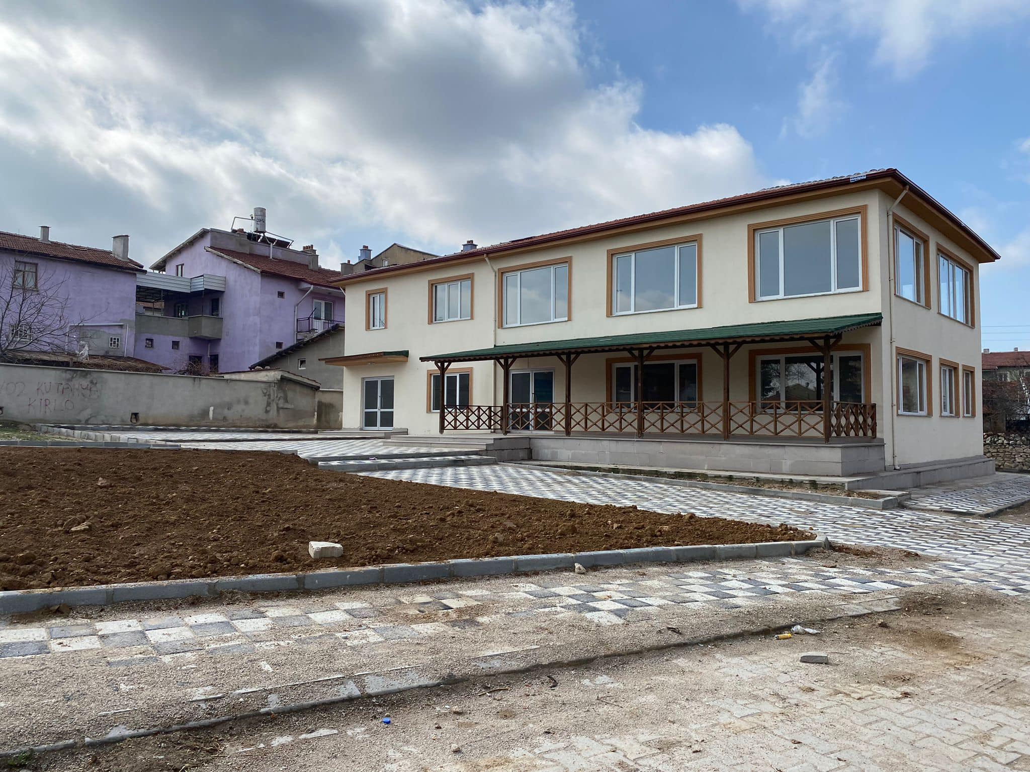 AK Partili Özkaya Projelerin Takipçisi