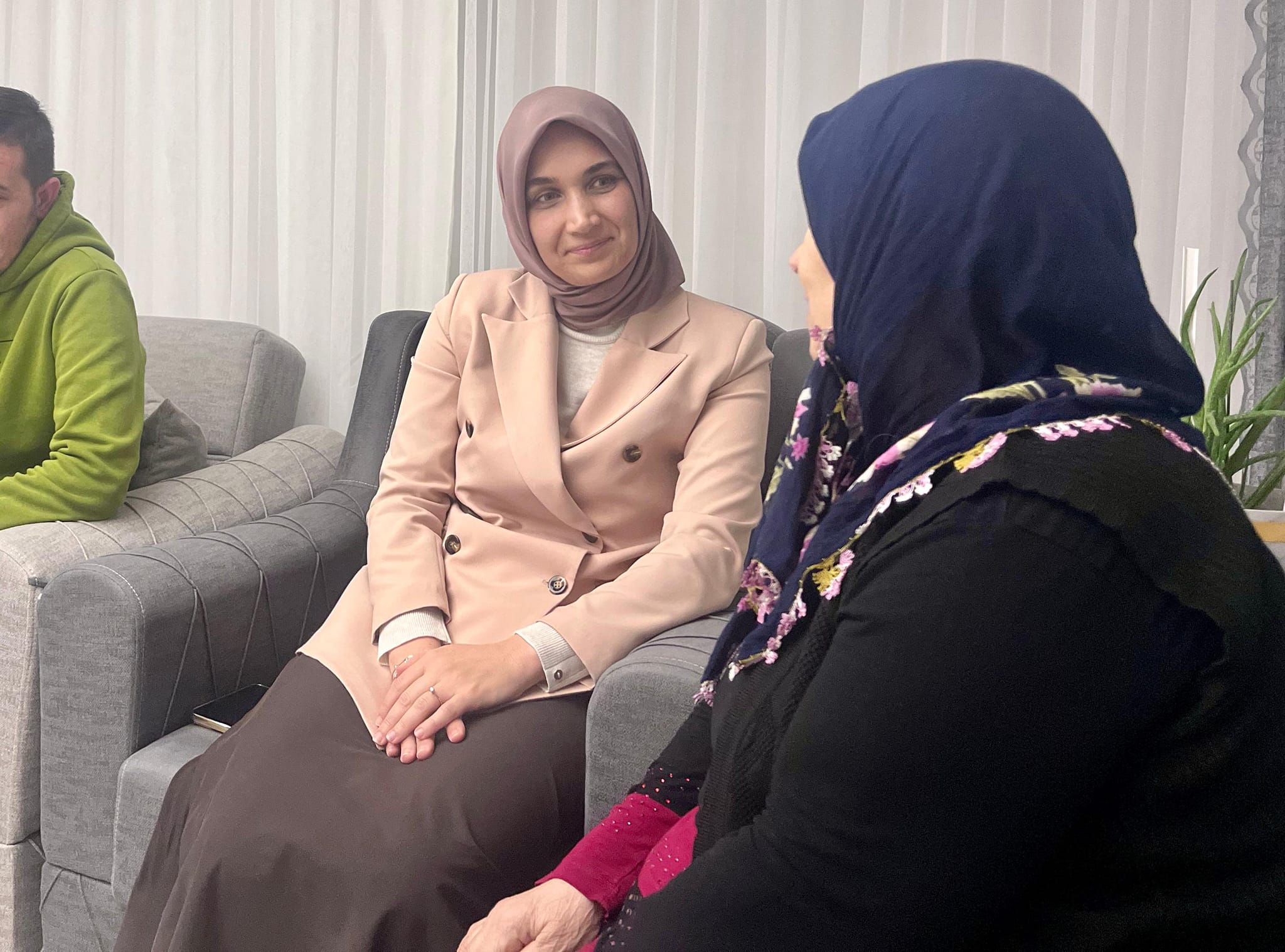 Vali Yiğitbaşı, Şehit Fatih Manga'nın Ailesiyle İftar Gerçekleştirdi