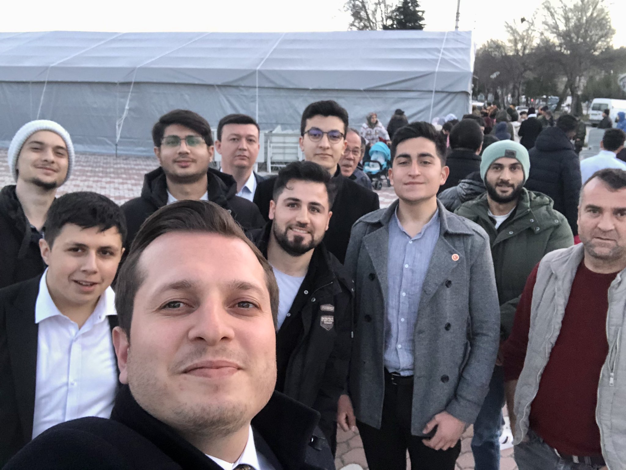 Saadet Partili Karataş İlk Orucunu Gençlerle Birlikte Açtı