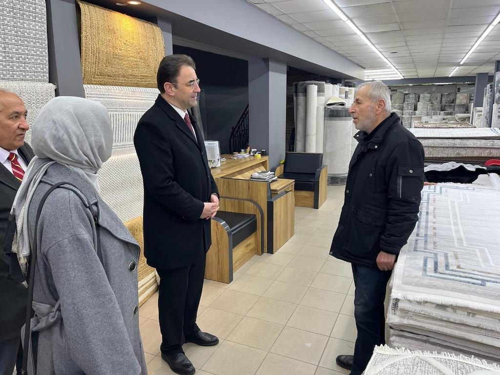 "50 YIL SONRASI AFYON'U HAYAL EDEREK PROJELER ÜRETİYORUZ"