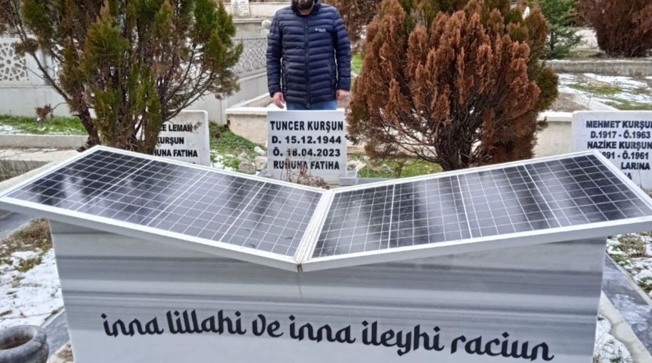 AFYONLU MUCİTTİN ANA SEVGİSİ