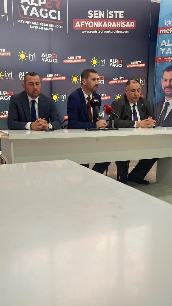 YAĞCI'DAN BAŞKAN ADAYLARINA GÖNDERME!