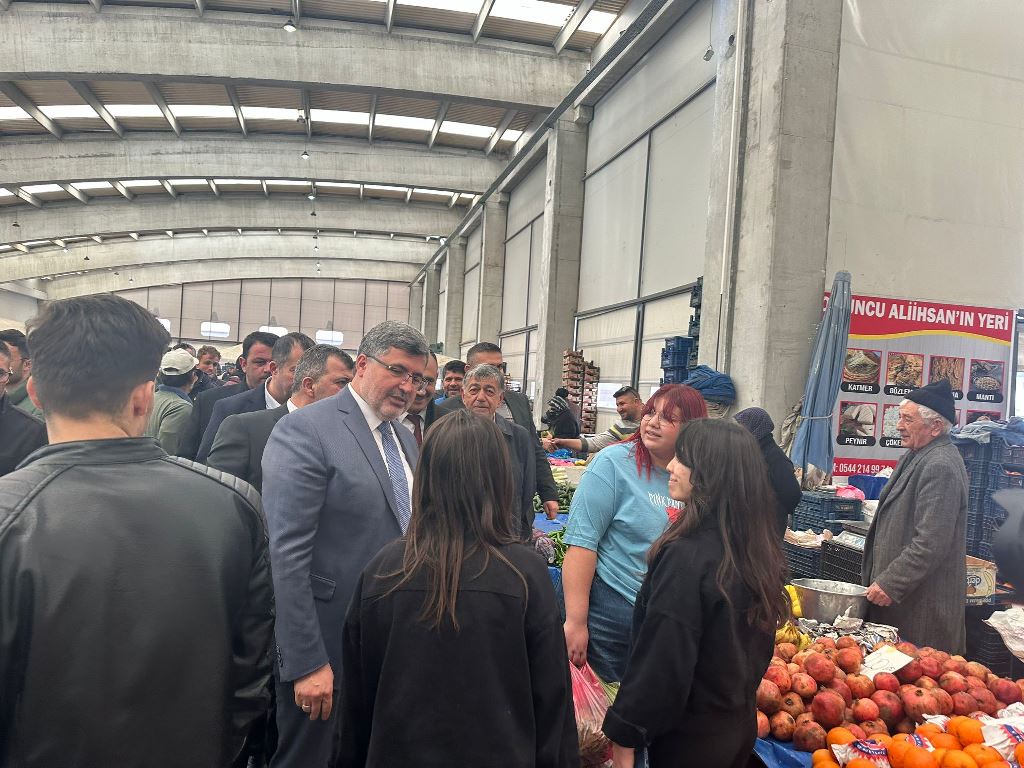 "CHP'Lİ BELEDİYELER RÜYALARINDA BİLE GÖREMEZLER"