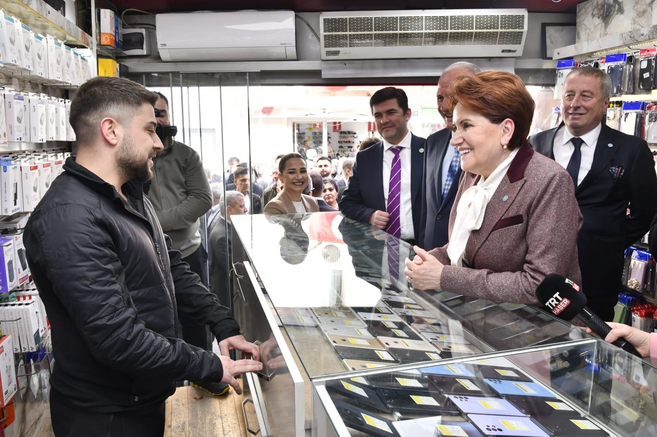 OLGUN GENEL BAŞKAN AKŞENER İLE DÜZCE PROGRAMINA KATILDI