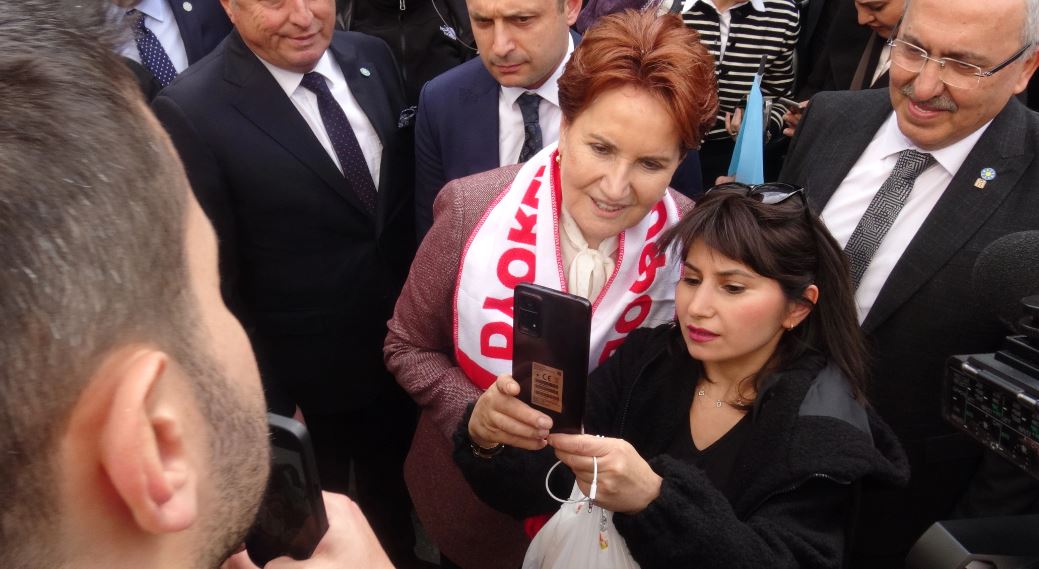 OLGUN BOLU ZİYARETİNDE AKŞENER'İ YALNIZ BIRAKMADI