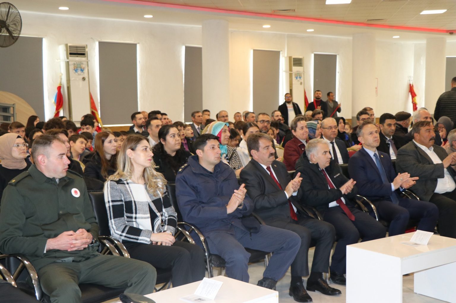 Başkan Nihat Sarı, İstiklal Marşımızın Kabulü ve Mehmet Akif Ersoy’u anma günü programına katıldı
