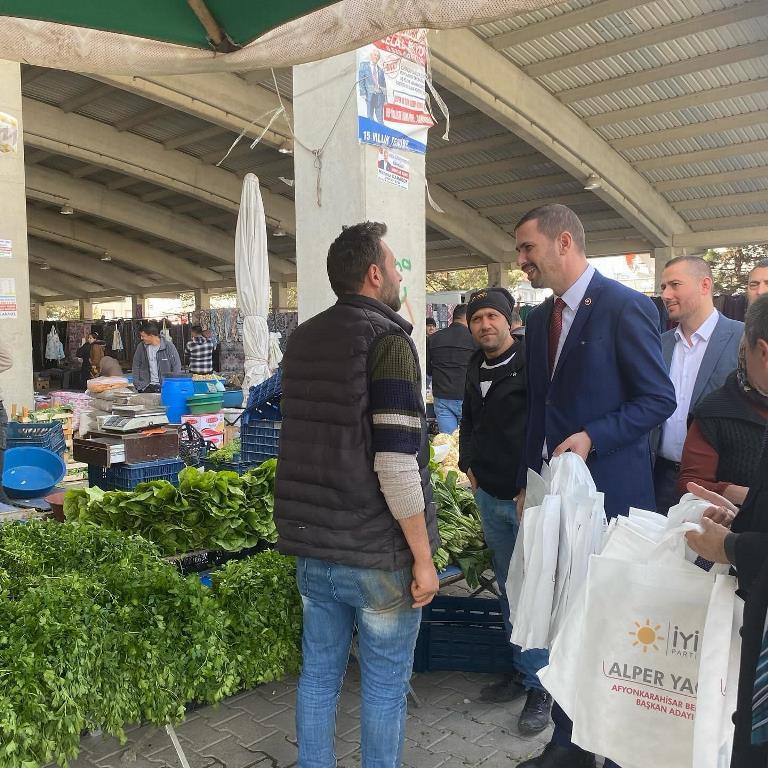 "KONFORLU KAPALI PAZARYERLERİ İÇİN SÖZ VERDİ"