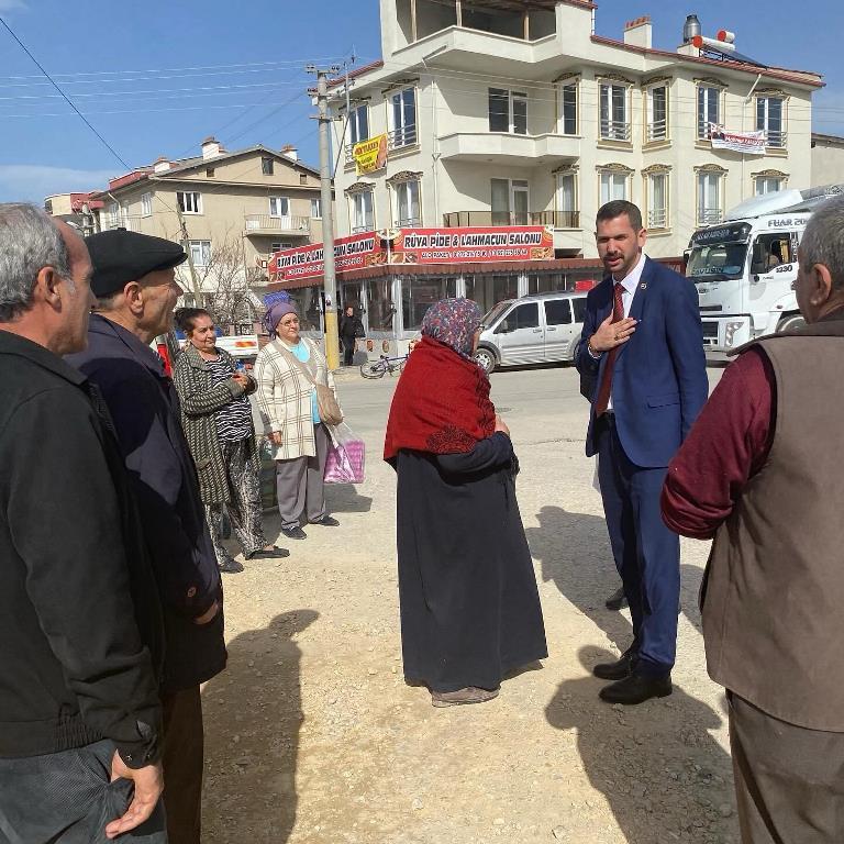 "KONFORLU KAPALI PAZARYERLERİ İÇİN SÖZ VERDİ"