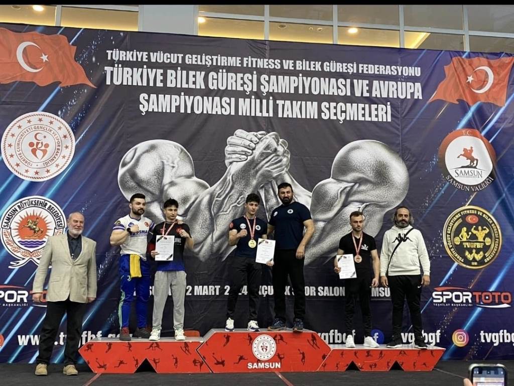 AFYON'LU BİLEK GÜREŞÇİSİ HÜSEYİN ATEŞ SOL KOLDA TÜRKİYE ŞAMPİYONU OLDU