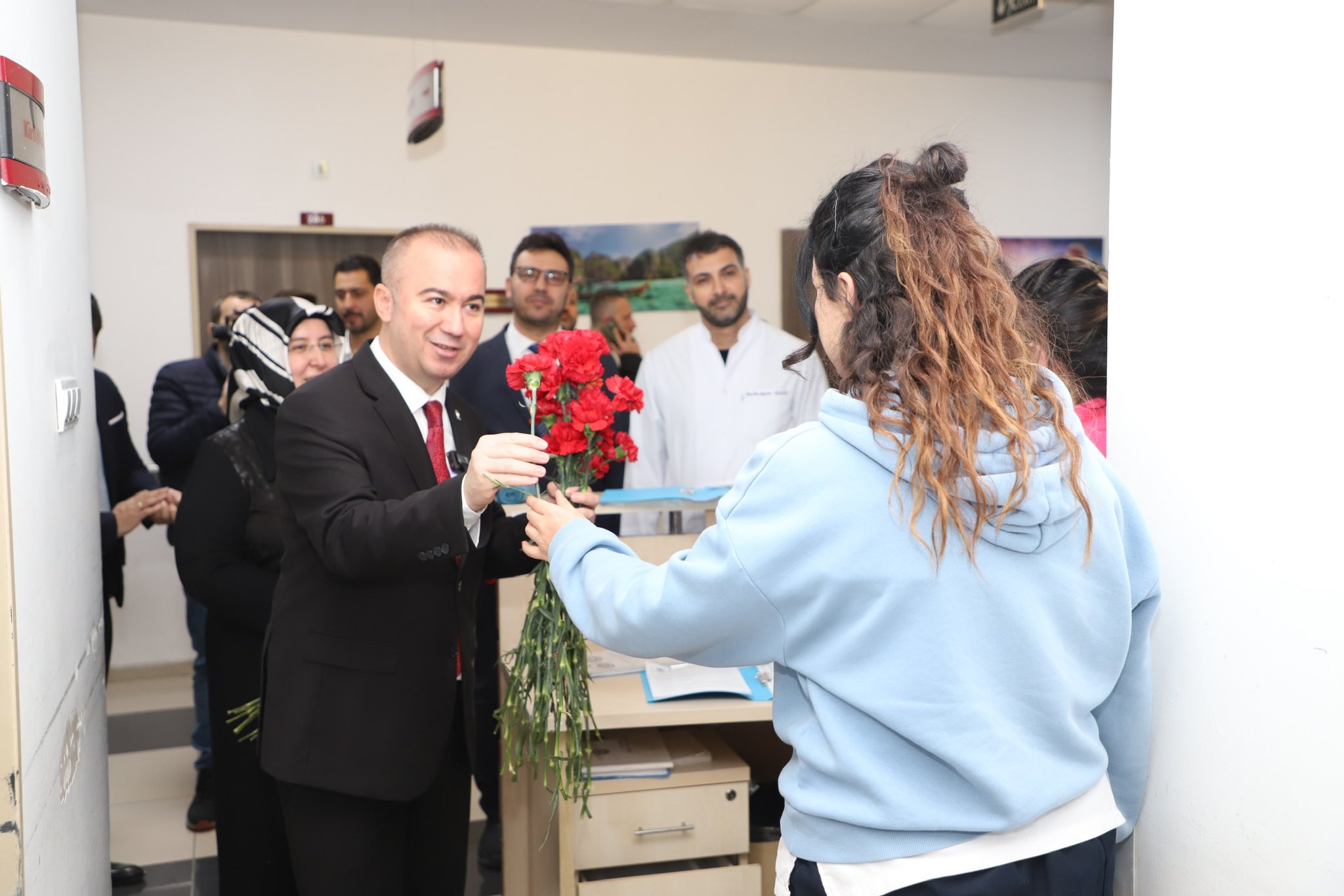 AK Partili Uluçay ''Sağlığımız Size Şehrimiz Bize Emanet''