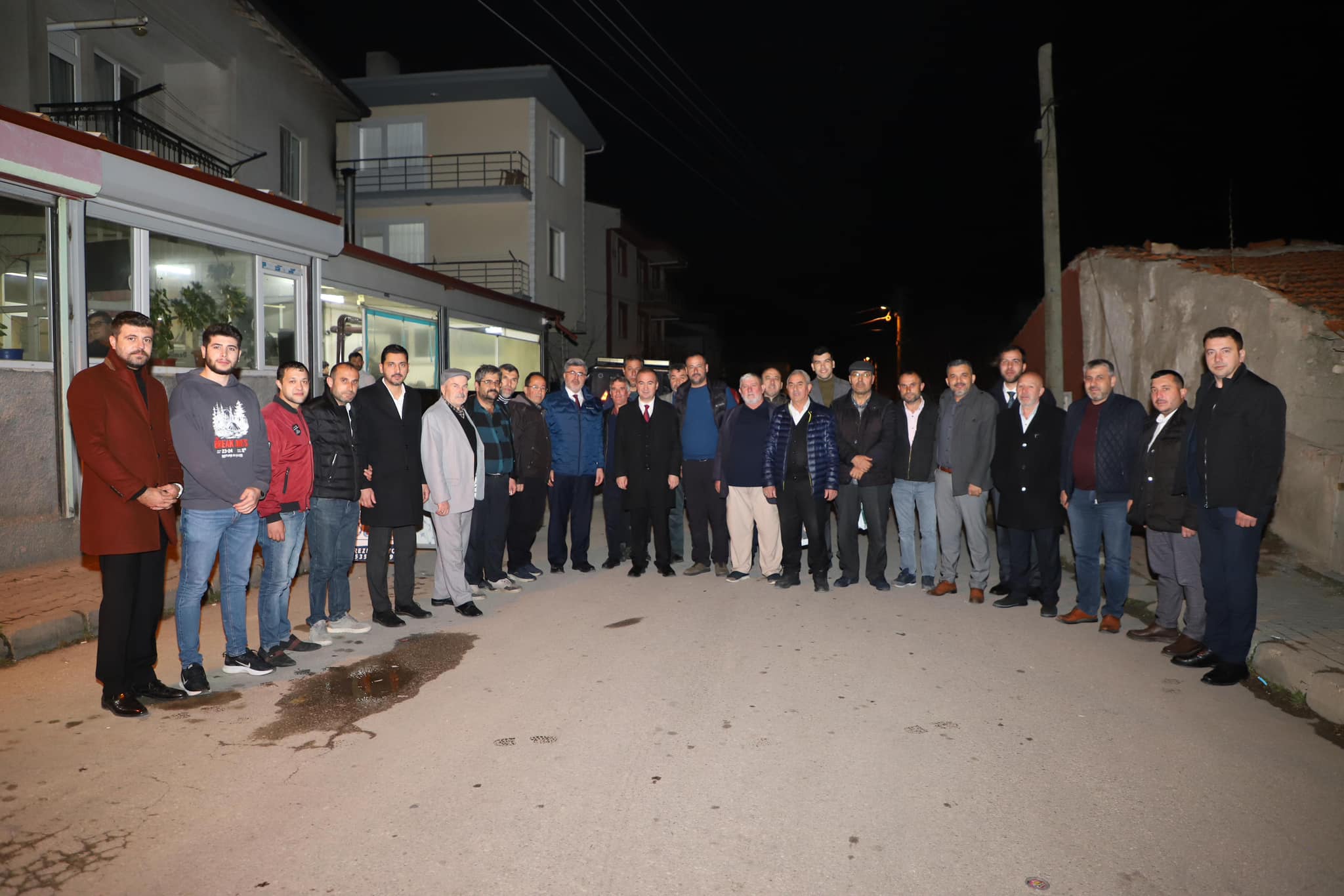 Uluçay, Sahipata Mahallesi'nde Vatandaşlarla Buluştu