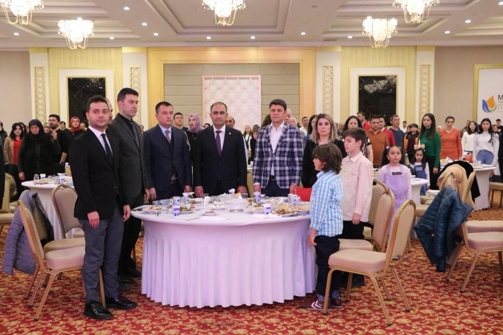 14 MART TIP BAYRAMI YEMEĞİNDE BİR ARAYA GELDİLER