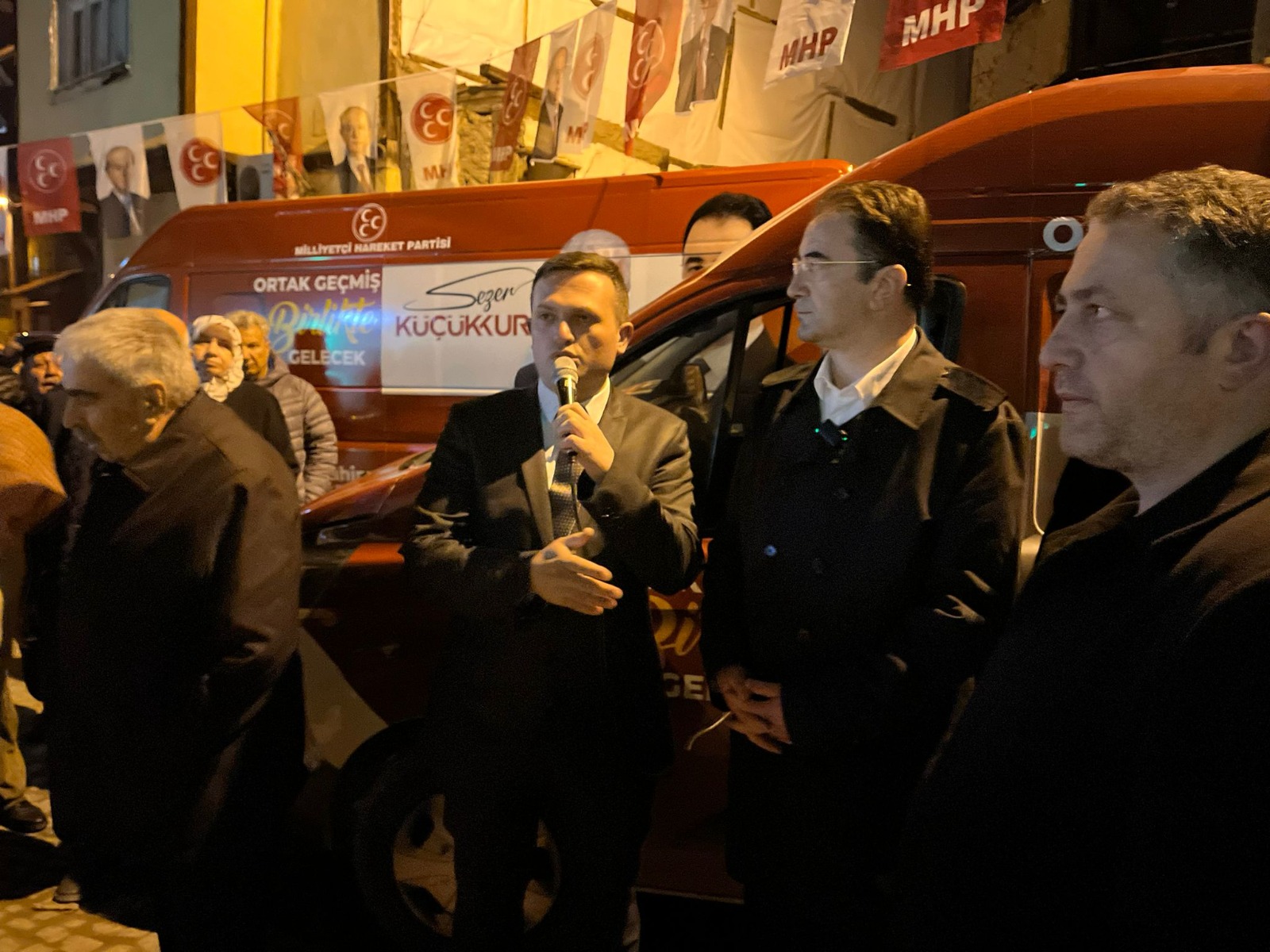 "KENTSEL DÖNÜŞÜMDE KONUT SAYISI ARTTIRILACAK"