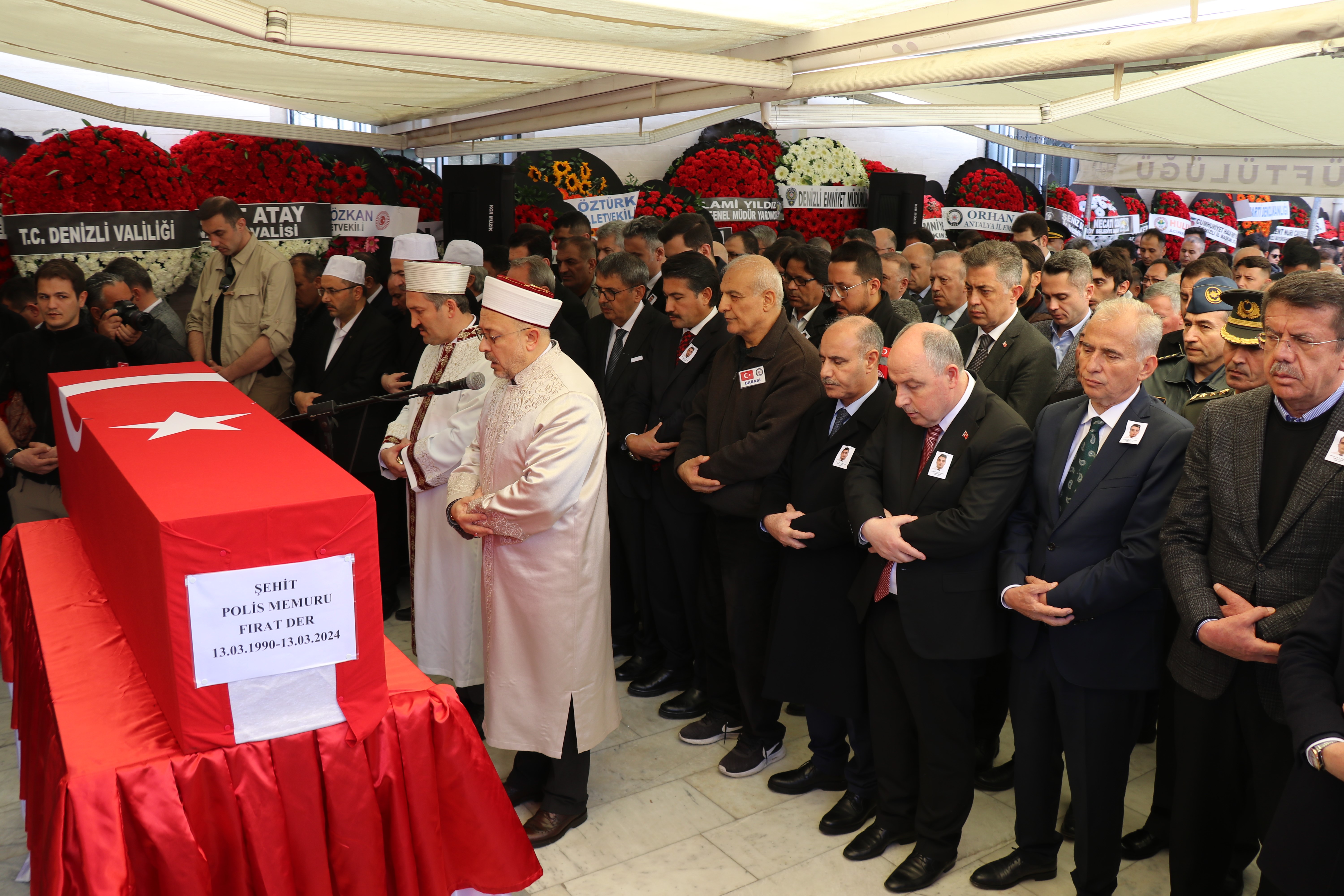 Doğum Gününde Şehit Düşen Polis Memuru Son Yolculuğuna Uğurlandı