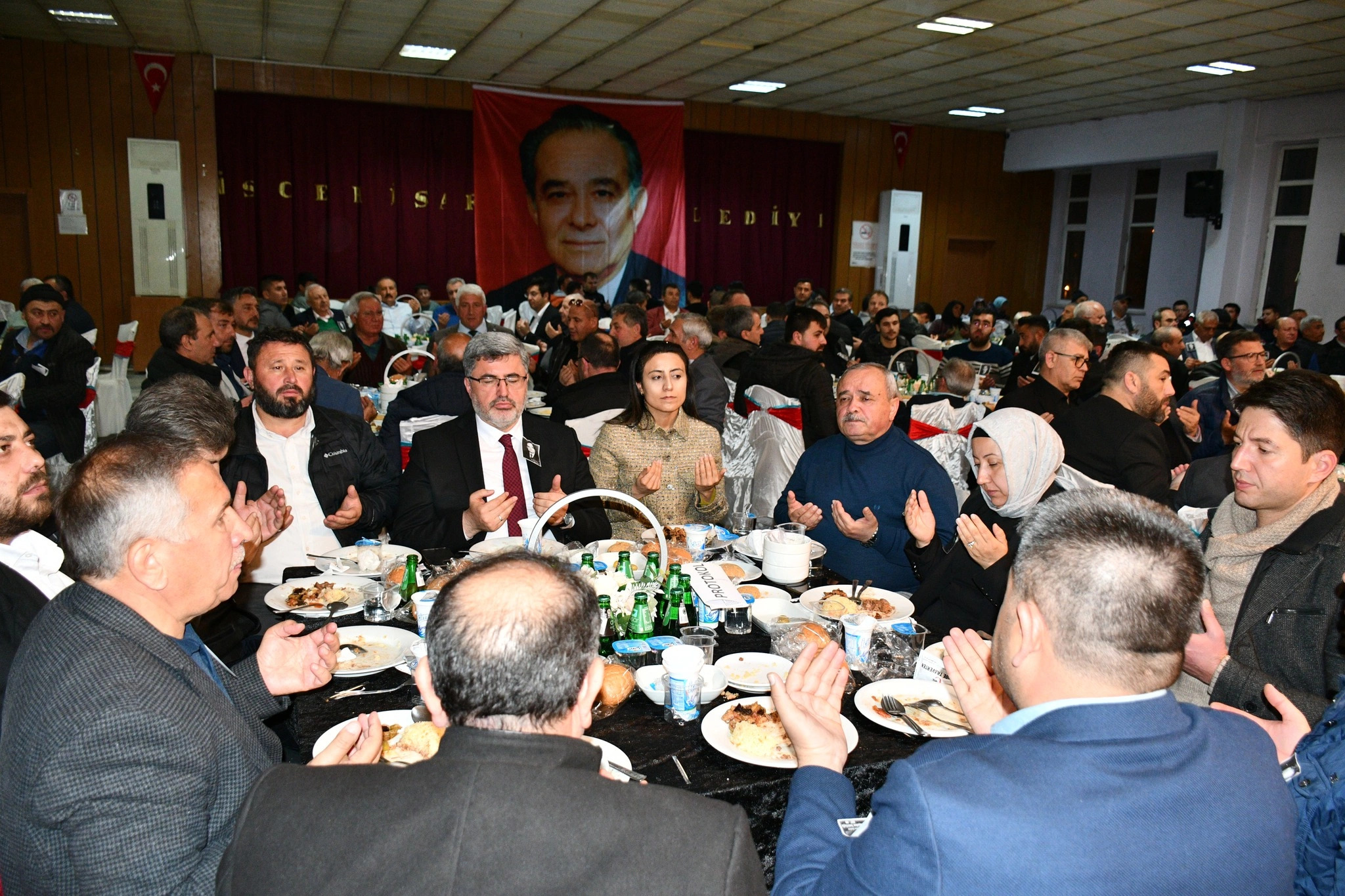Eski Belediye Başkanı İzmirlioğlu Dualar İle Anıldı