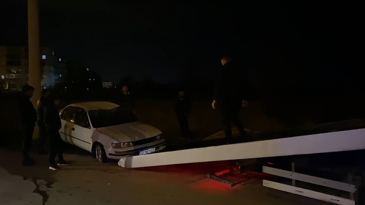 Kamyonetle Otomobil Çarpıştı: 5 Yaralı