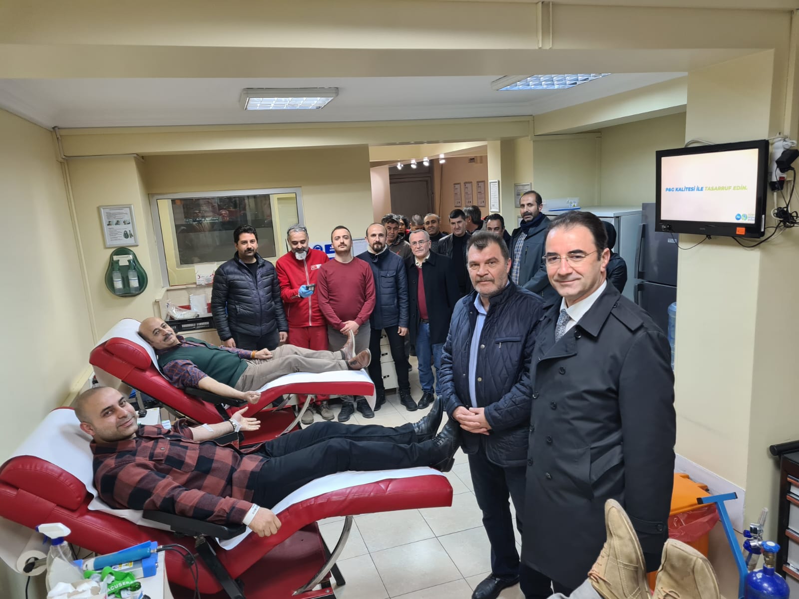 TÜRKAV ve MHP'den Anlamlı Bağış