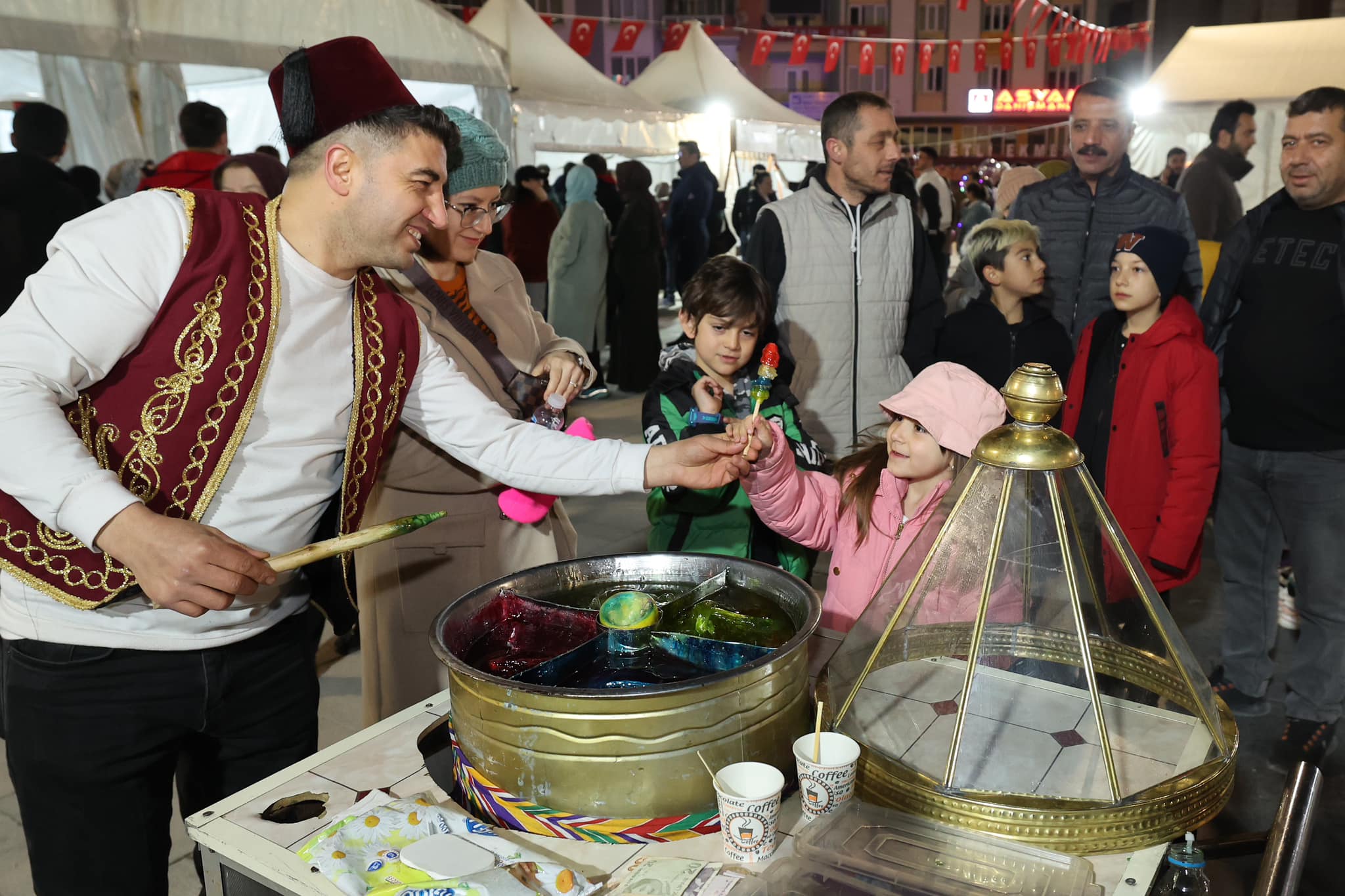 Şehr-i Ramazan etkinlikleri  Afyonluları buluşturmaya devam ediyor