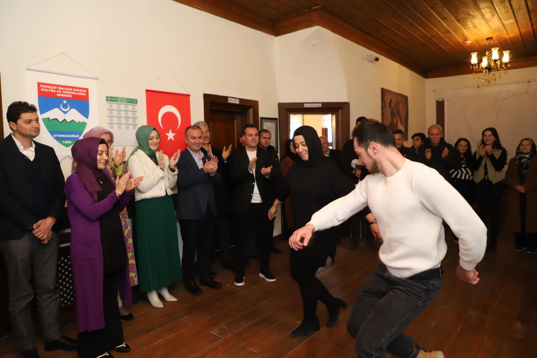 ULUÇAY’DAN  KAFKAS DERNEĞİ’NE ZİYARET