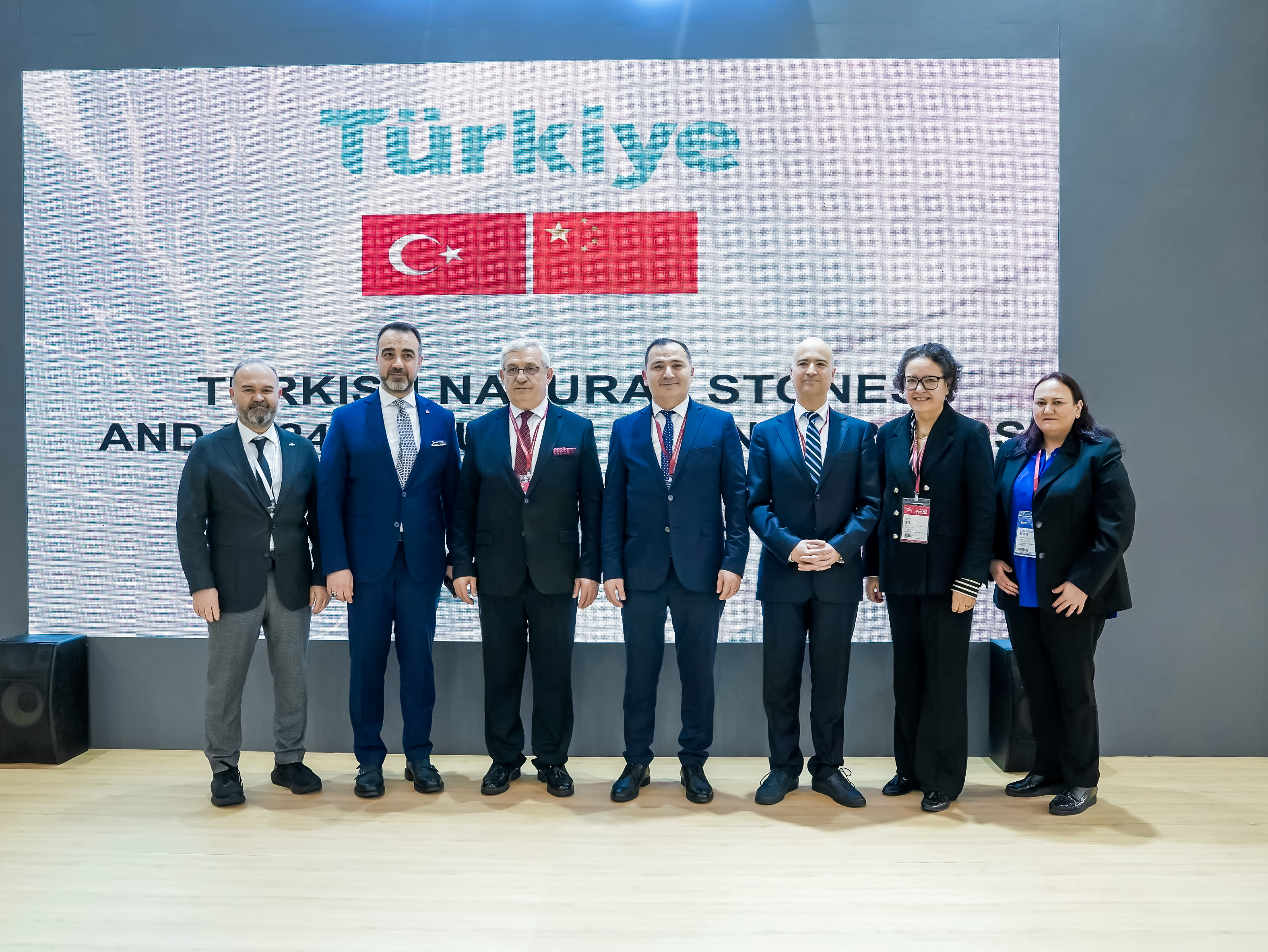 “2024 YILINDA DARALMAYI DURDURDUK İHRACATTA ARTIŞA GEÇTİK”