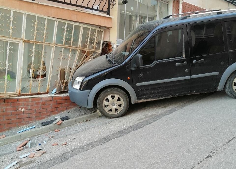 Faciayı Demir Parmaklıklar Önledi