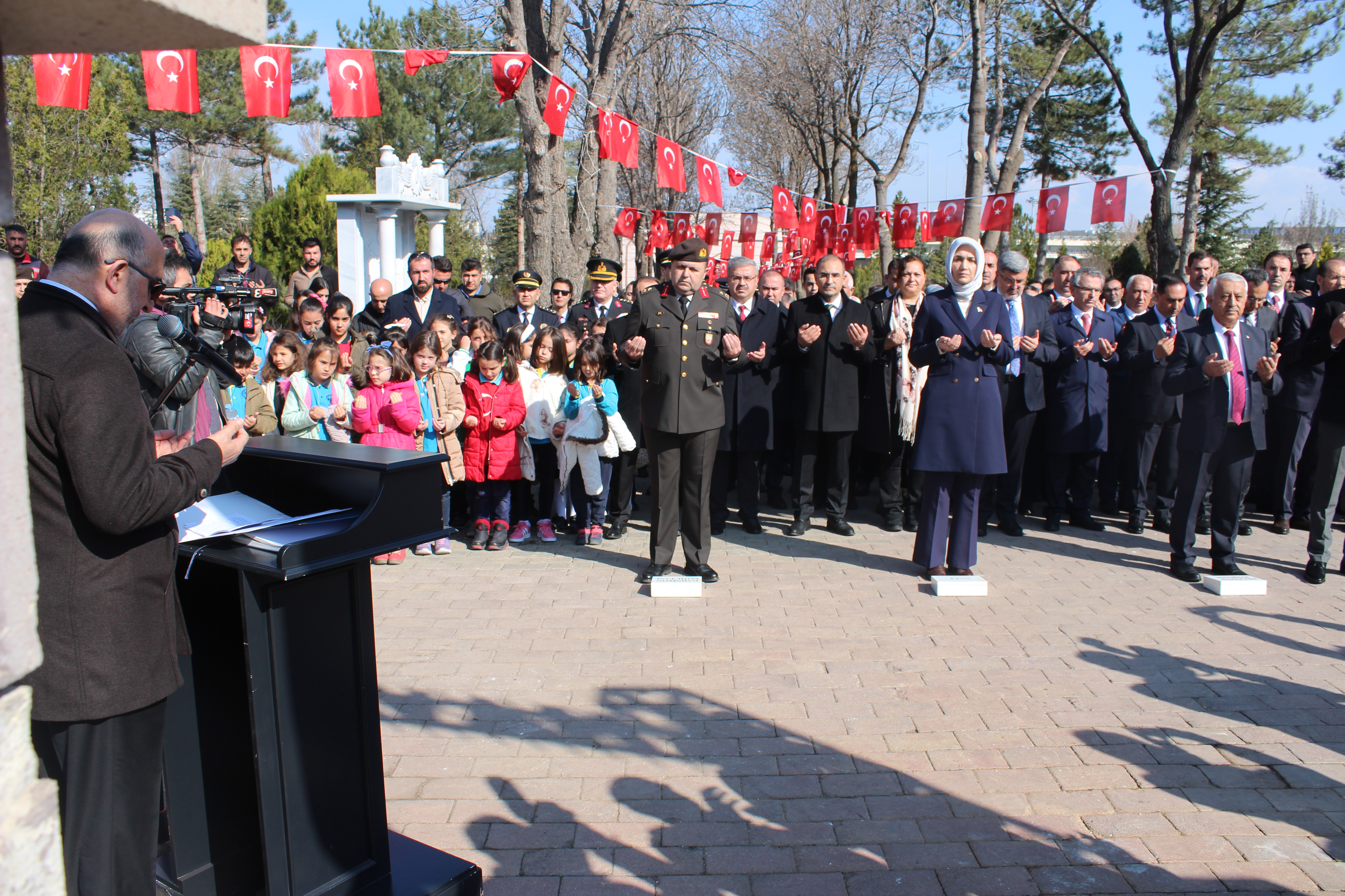Hür Yaşadım Hür Yaşarım!  Çanakkale Zaferinin 109.Yıl Dönümü Afyon’da Anıldı
