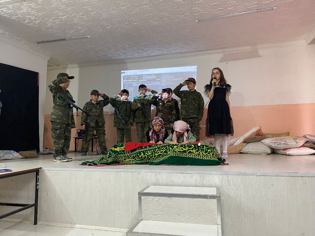 MİNİK ÖĞRENCİLER ÇANAKKALE'Yİ ANLATTILAR