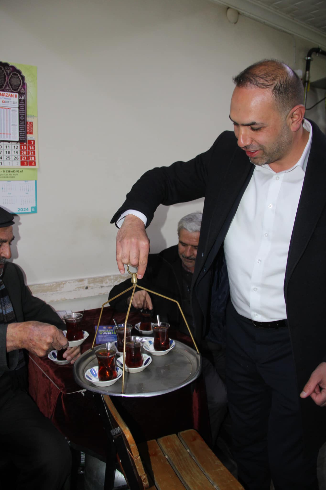 İftarlık Çaylar AK Partili Eroğlu'ndan