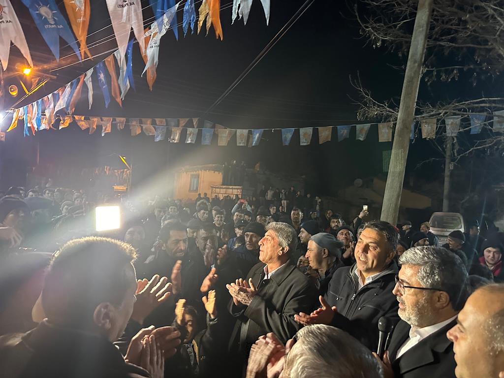 ÖZKAYA SEÇİM ÇALIŞMALARINA MERKEZDE VE ÇAY İLÇELERİNDE DEVAM ETTİ