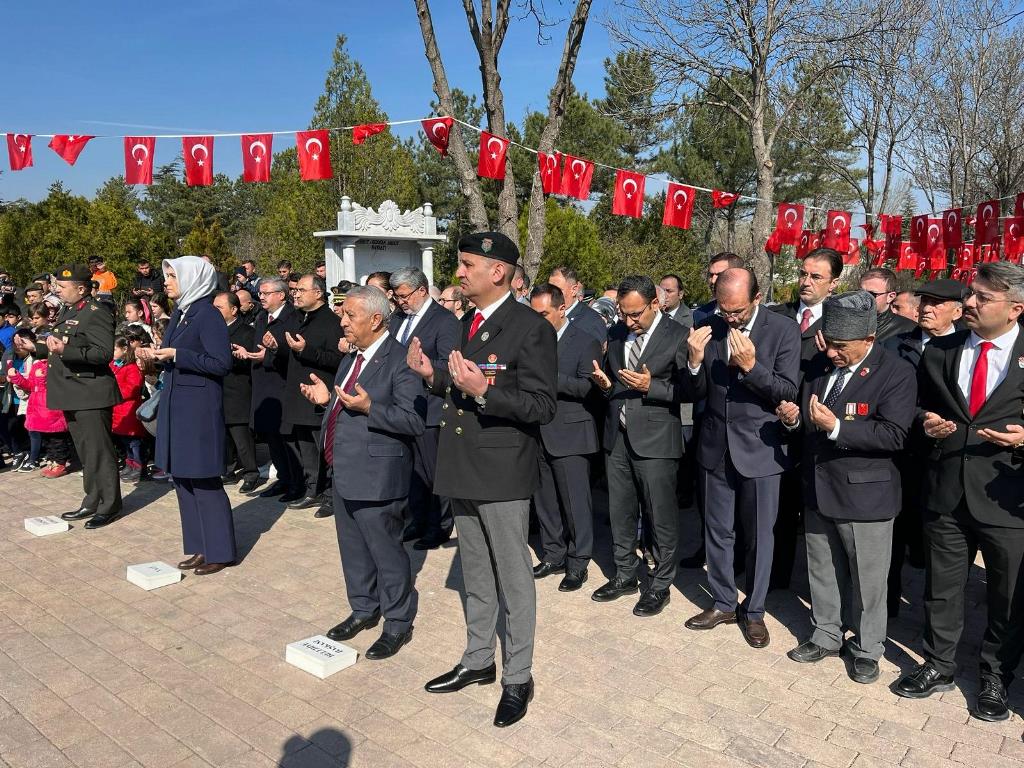 AFYONKARAHİSARLILAR "YEREL YÖNETİMDE DEĞİŞİM" İSTİYORLAR