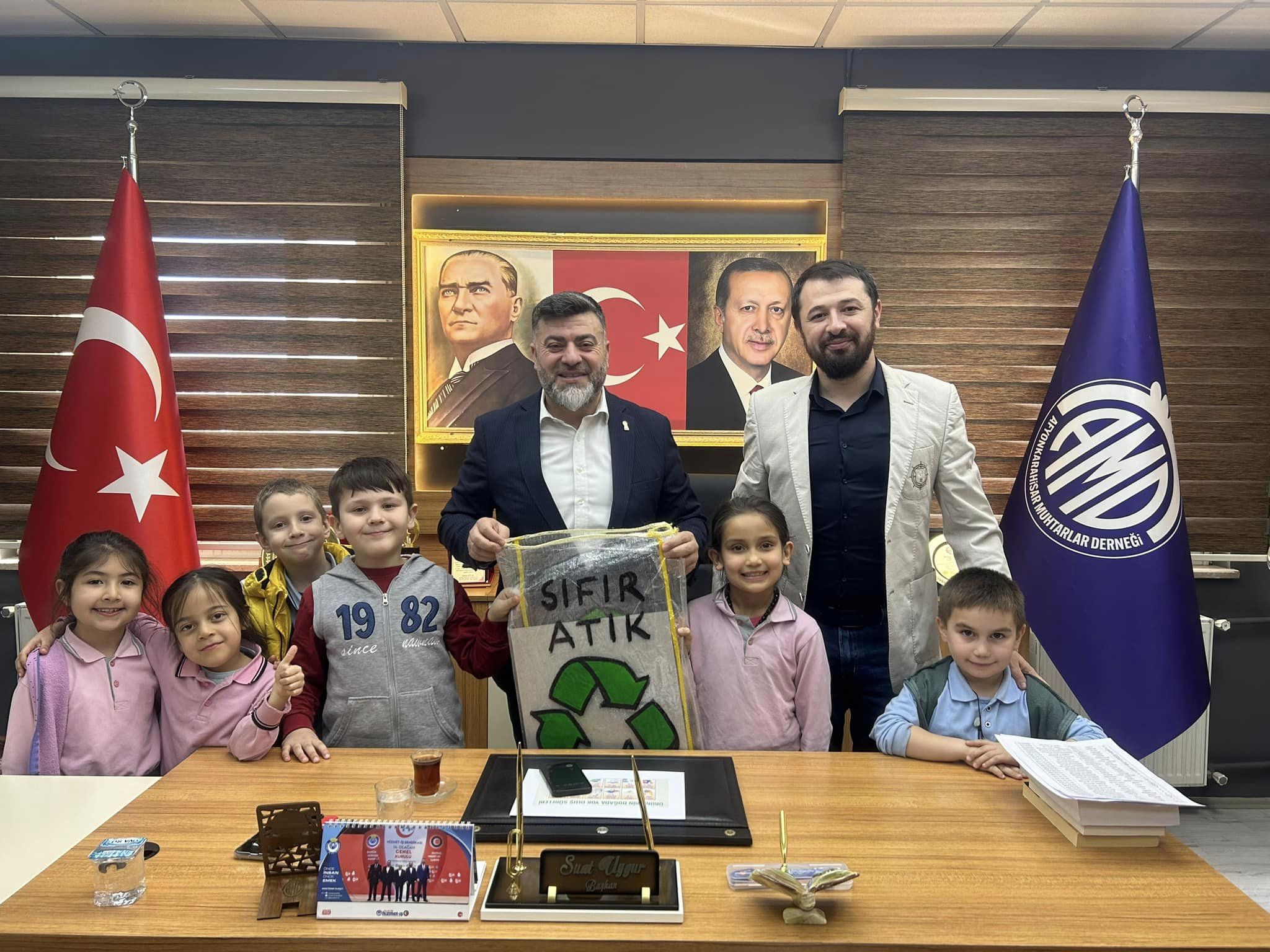 Başkan Uygur Ağır Misafirlerini Ağırladı