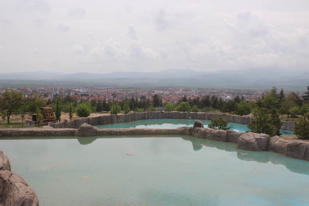 EMİRDAĞ MİLLET BAHÇESİ AÇILIŞ İÇİN GÜN SAYIYOR