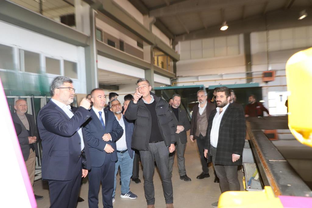 "MEMLEKETİMİZİ BİRLİKTE YÖNETEREK ŞAHA KALDIRACAĞIZ"