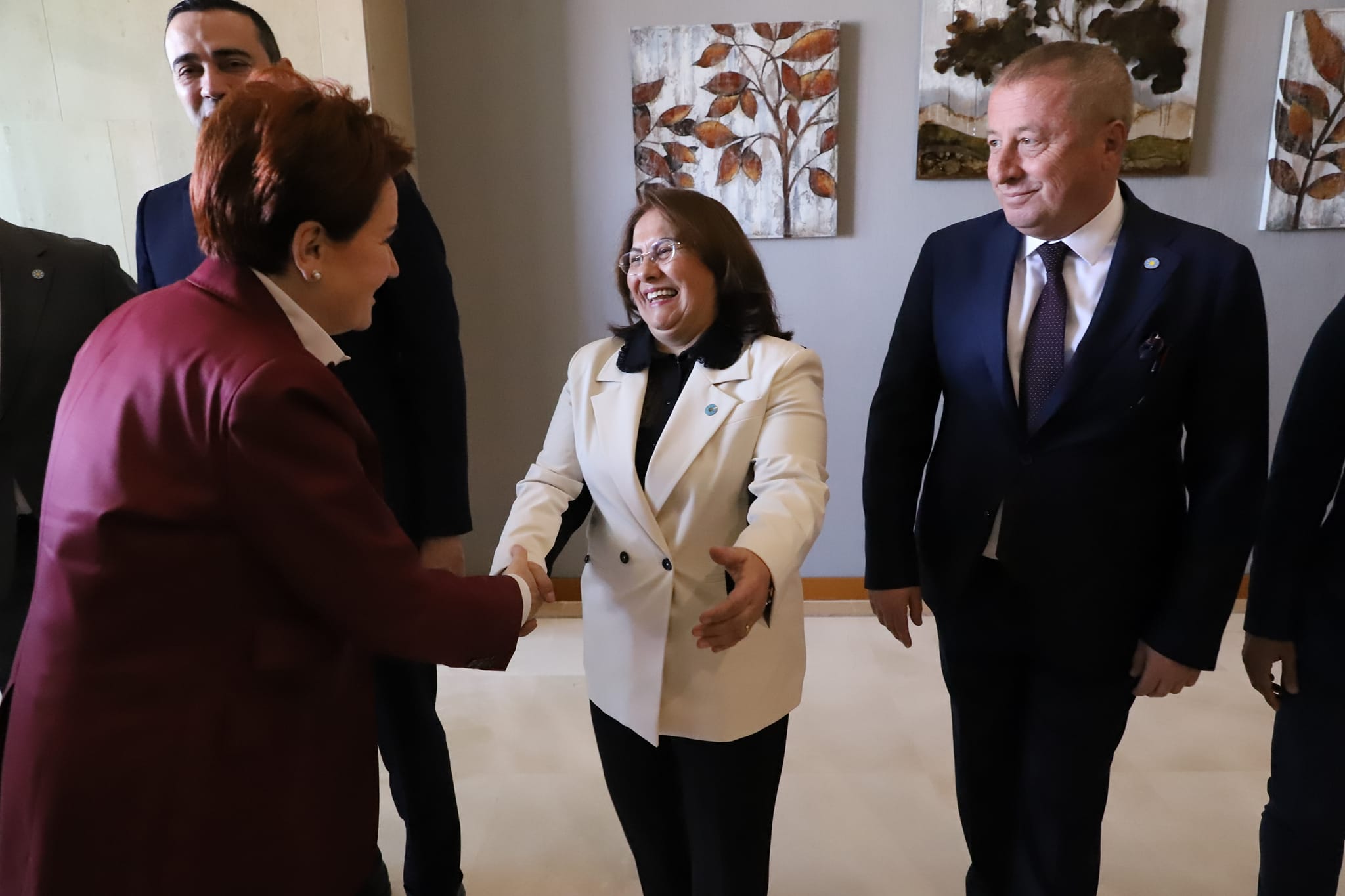 OLGUN ANTALYA'DAKİ ZİYARETLERİNDE AKŞENER'İ YALNIZ BIRAKMADI