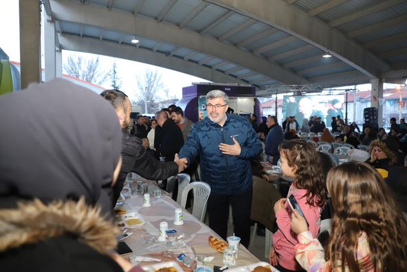 AK Partili Özkaya  Mahalle Ziyaretlerine Devam Ediyor