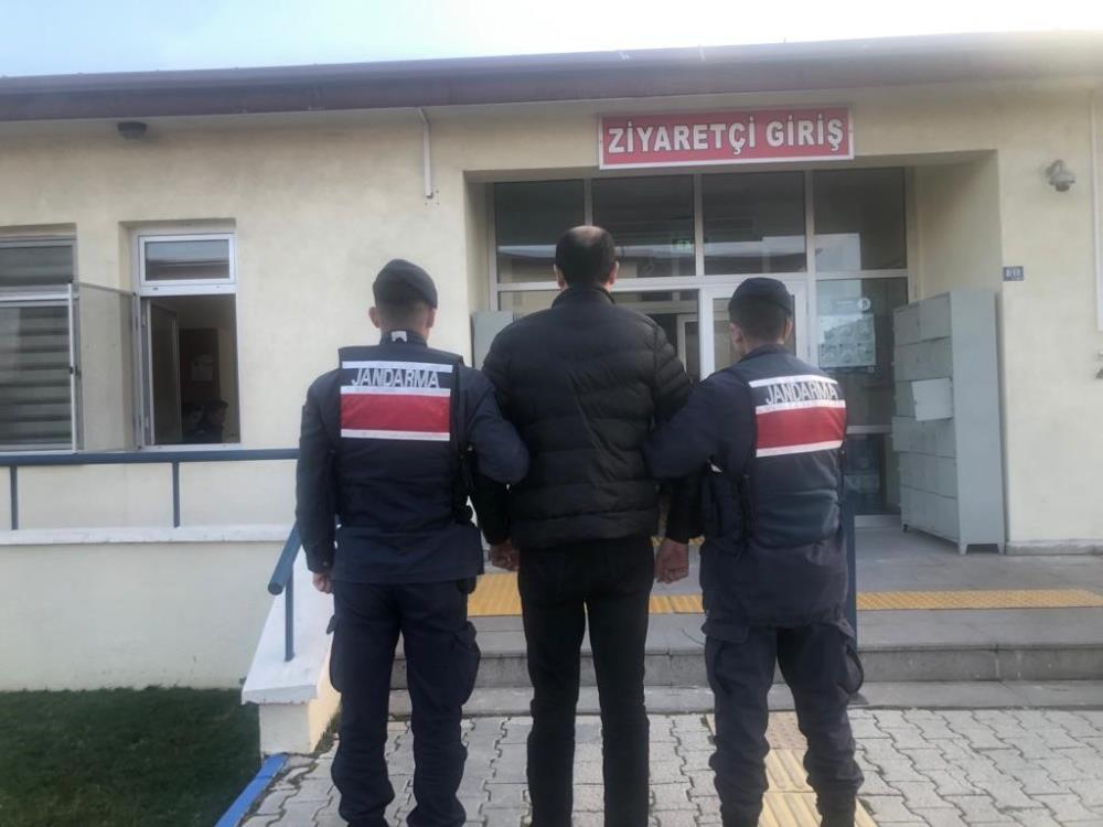 Afyonkarahisar’da Araması Bulunan Şüpheli Yakalandı