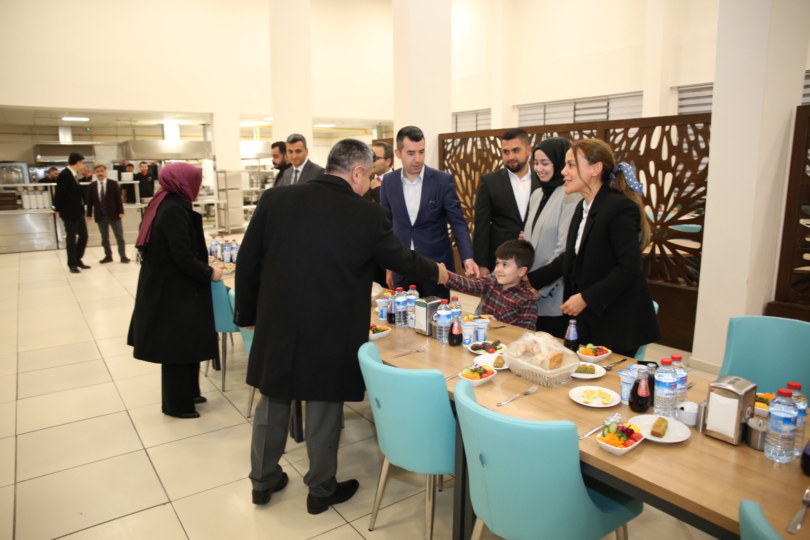 Emniyet Müdürü Ay Personeliyle İftarda Bir Araya Geldi