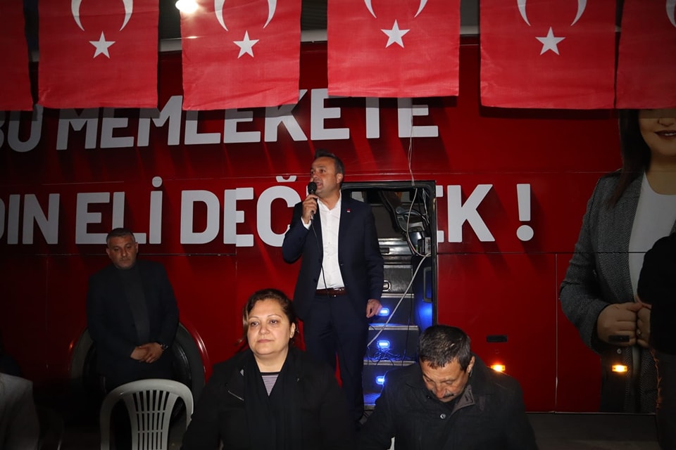 CHP'li Erhan Adayına Tam Destek Veriyor