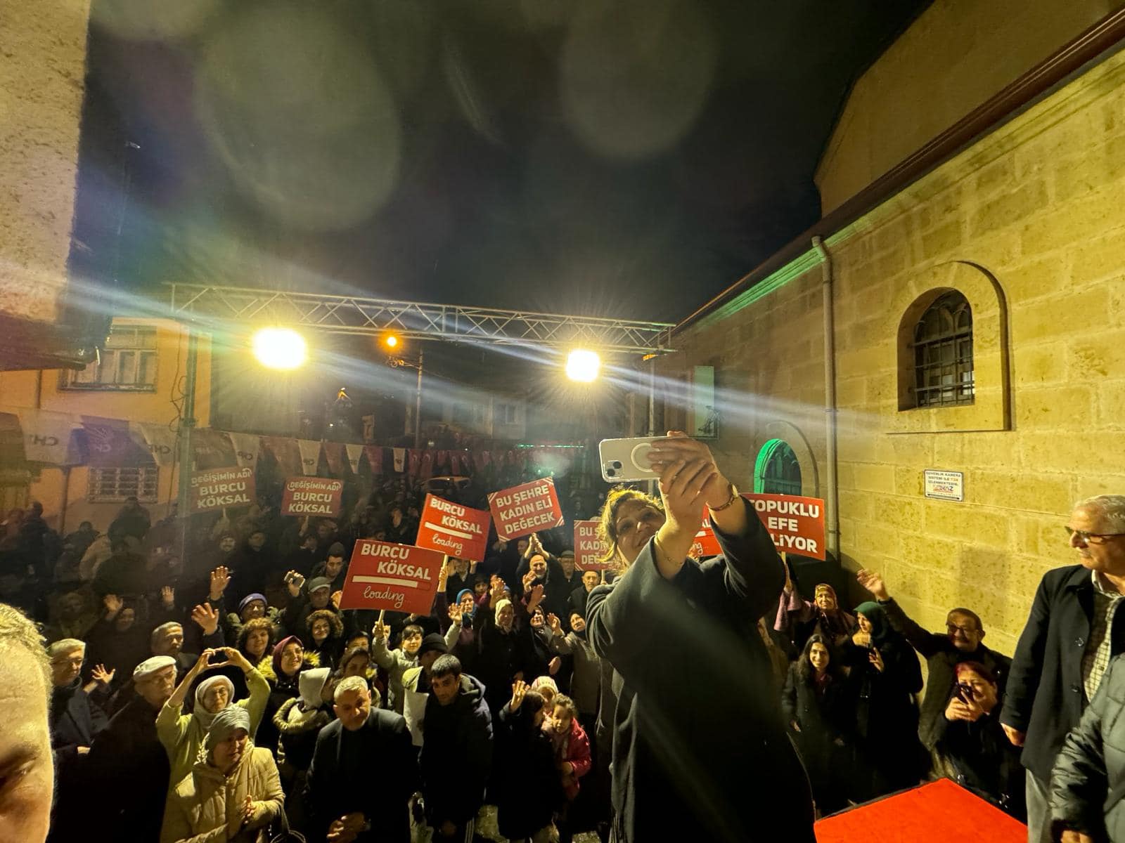 CHP'li Köksal Kararlı O Mahalleleri Kentsel Dönüşüme Sokacak