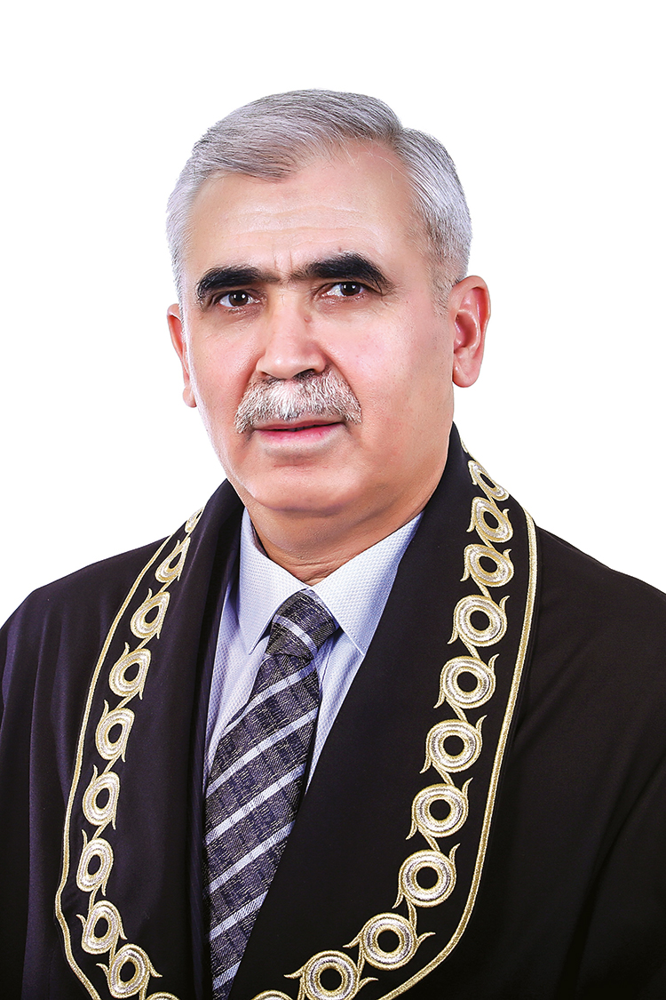 Yüksek Mahkeme'de Başkanlık Seçimi Yapıldı