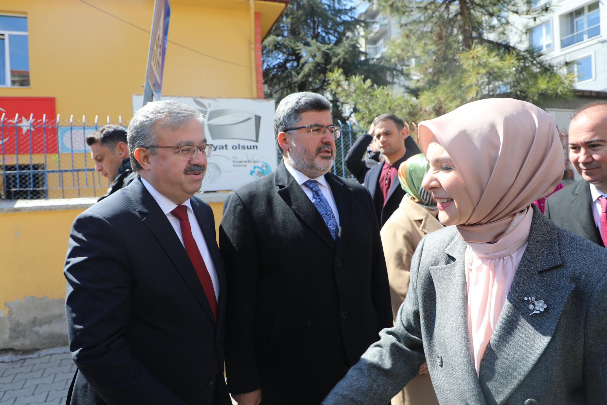 Bakan Göktaş, AK Parti İl Başkanlığı’nı ziyaret etti