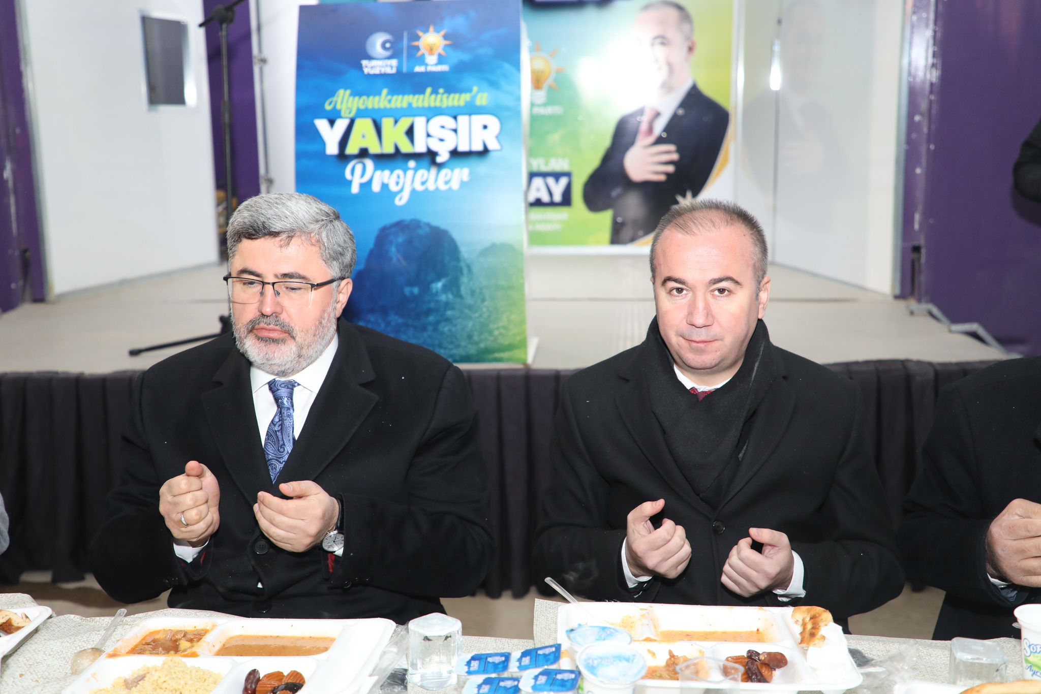 “SİZLERİN HİZMETKARI OLMAYA TALİBİM”